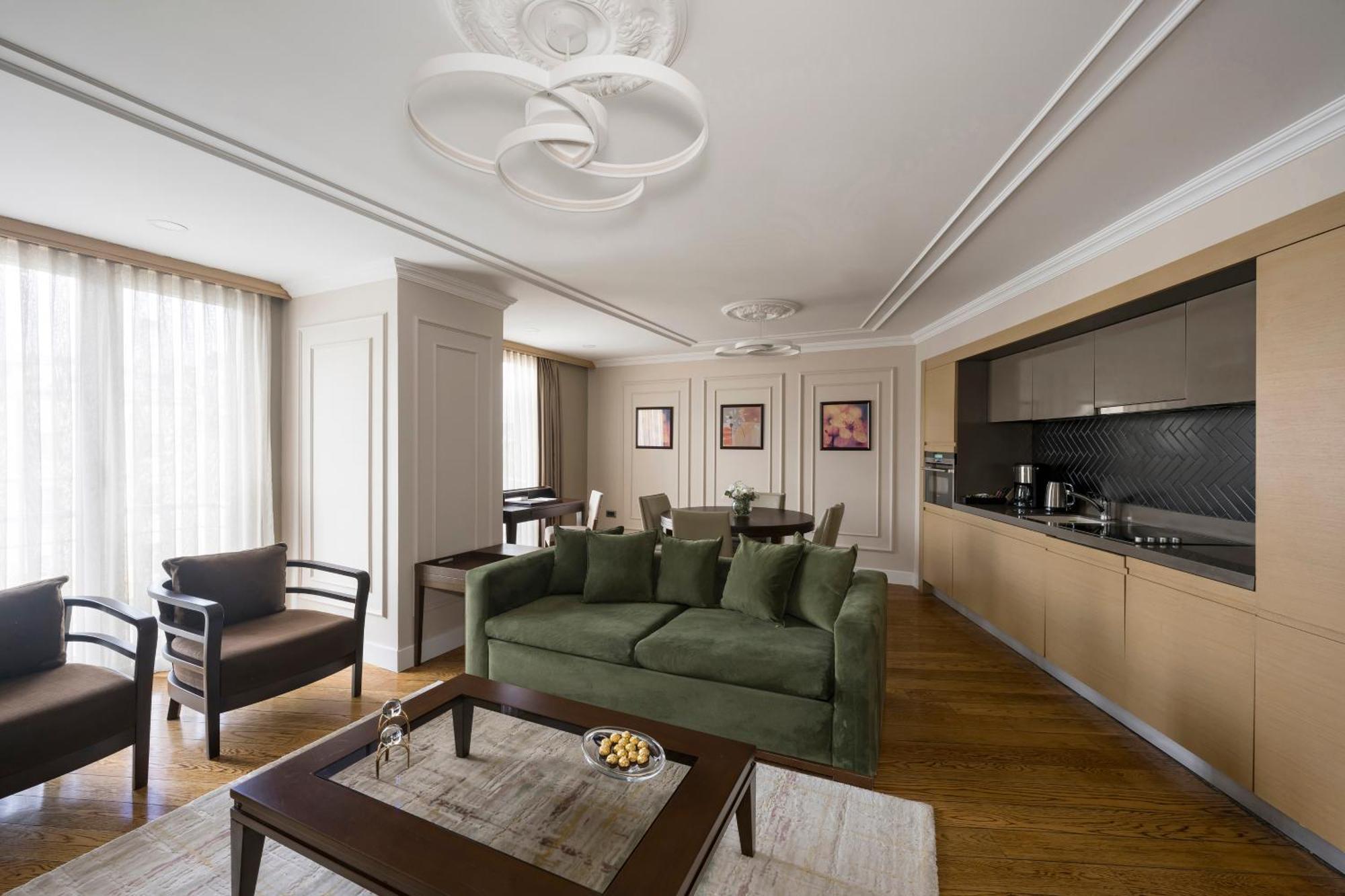 Continental Hotel Pera Istanbul Exterior photo