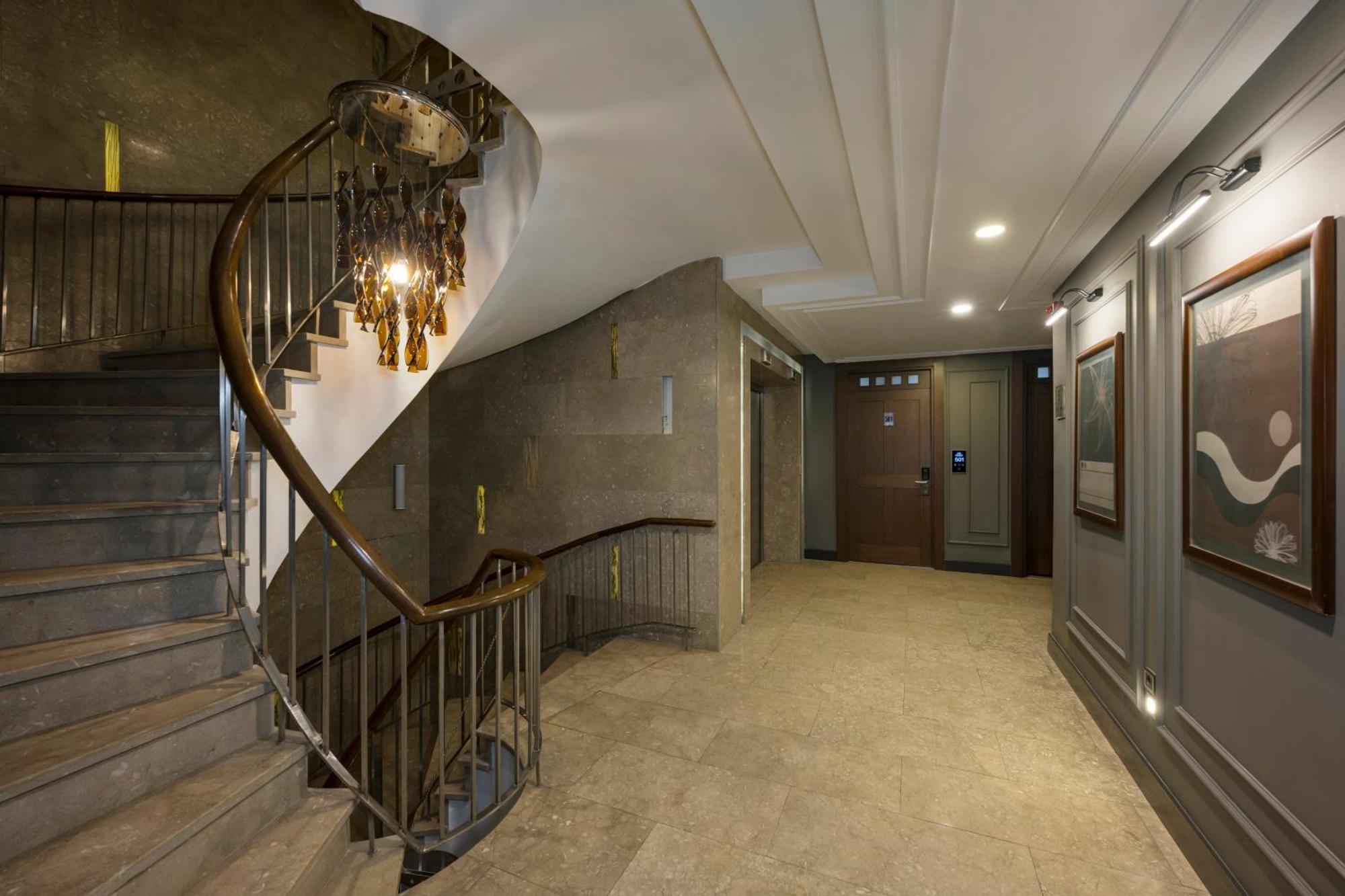 Continental Hotel Pera Istanbul Exterior photo